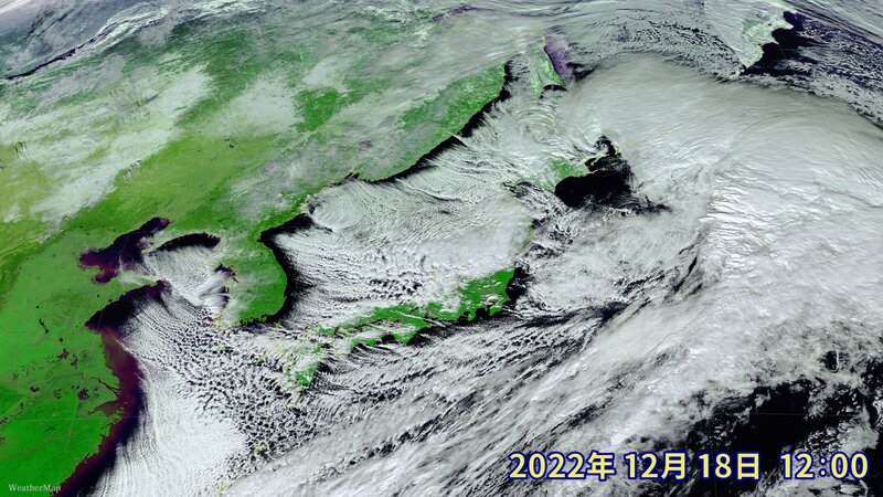 先月中旬、新潟県で大規模な立ち往生が発生した際の衛星可視画像(提供：ウェザーマップ)