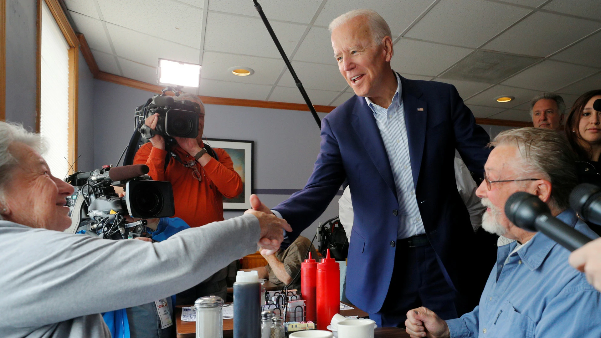 アメリカ大統領選予備選段階開始：なぜアイオワ州とニューハンプシャー