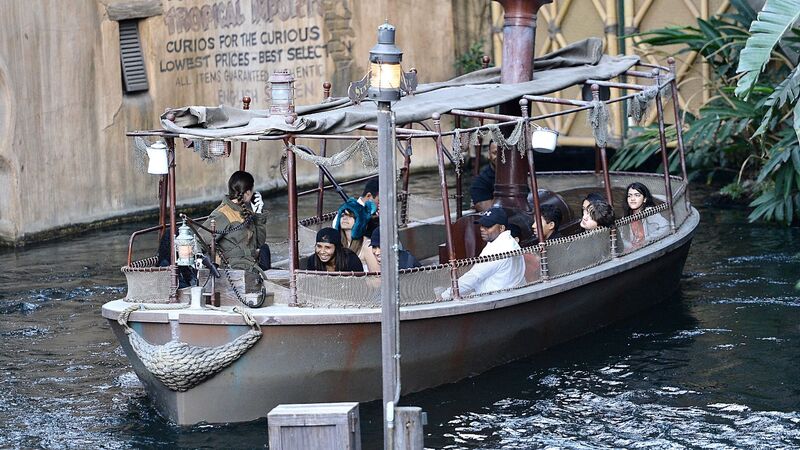 ディズニーのジャングル クルーズ 現実は約90 の確率で帰ってこれる 探検家 関野吉晴氏が解説 まいしろ 個人 Yahoo ニュース ディズニーのジャングル クルーズ 現実は約90 の確率で帰ってこれる 探検家 関野吉晴氏が解説 まいしろ 個人 Yahoo ニュース