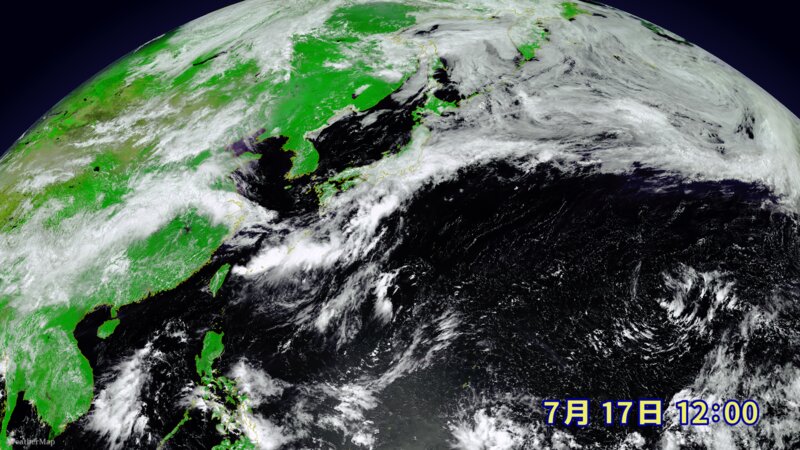 17日の気象衛星画像。大陸～日本付近へ長く梅雨前線の雲がのびる。梅雨前線の南、太平洋上で雲のない広大なエリアが太平洋高気圧。この高気圧の範囲が北へ拡大すると梅雨明けへ向かう。（提供：ウェザーマップ）