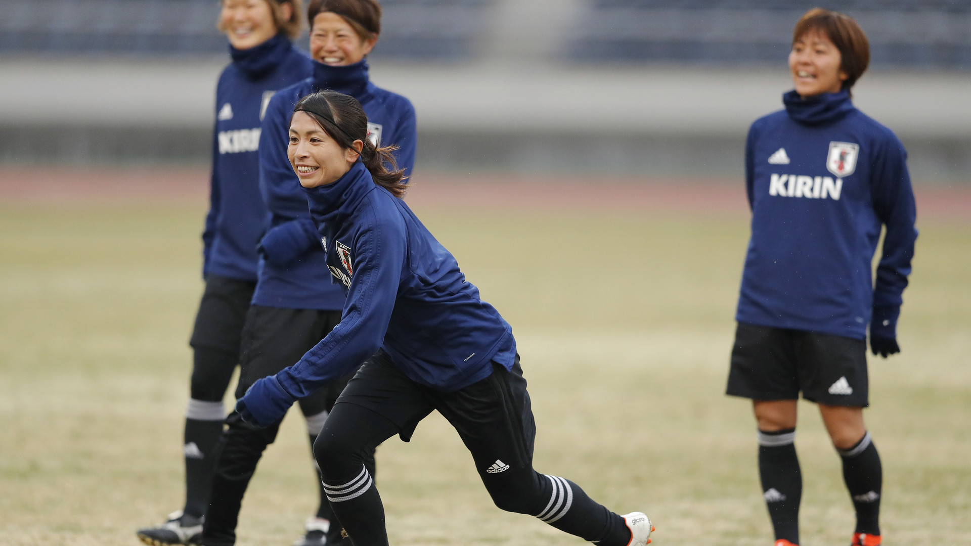 ガーナに圧勝したなでしこジャパン W杯最終予選に弾みも 浮かれたムードはゼロ 松原渓 個人 Yahoo ニュース