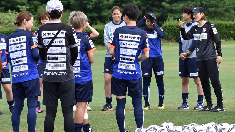 Ac長野パルセイロ レディースが新サイクルに突入 田代久美子監督新体制で 結果にこだわる シーズンに 松原渓 個人 Yahoo ニュース Ac長野パルセイロ レディースが新サイクルに突入 田代久美子監督新体制で 結果にこだわる シーズンに 松原渓 個人 Yahoo ニュース