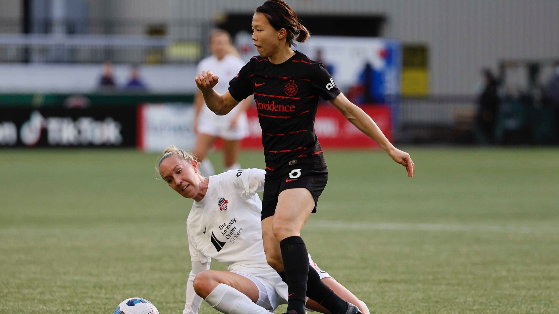 杉田妃和がアメリカ女子プロリーグで人気急上昇中 首位の強豪クラブで 個 を尊重される選手に 松原渓 個人 Yahoo ニュース