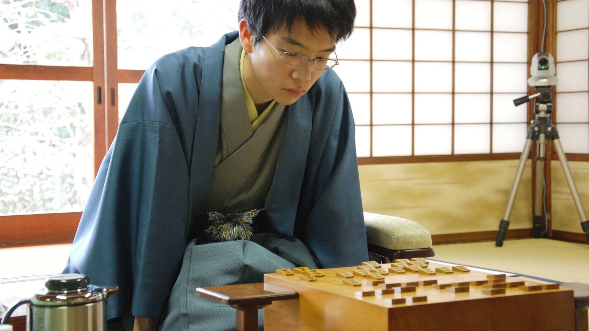 序盤、中盤、終盤、スキがない」と称えられた豊島将之六段(当時 序盤、中盤、終盤、スキがない」と称えられた豊島将之六段(当時
