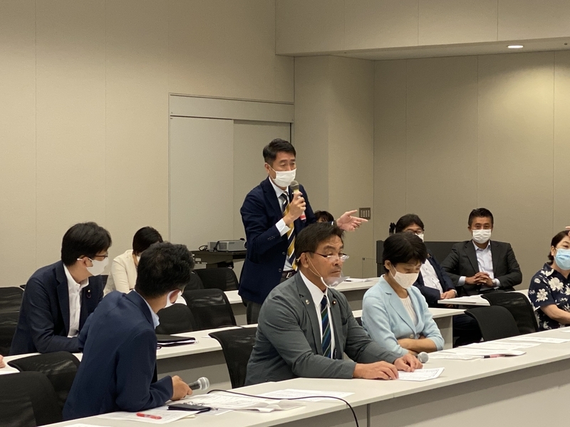 共産党・清水ただし議員(筆者撮影)