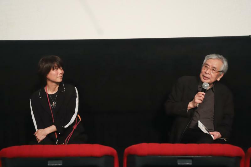 三島有紀子監督（左）と映画評論家・高崎俊夫氏（右）によるトークショーの様子（筆者撮影）