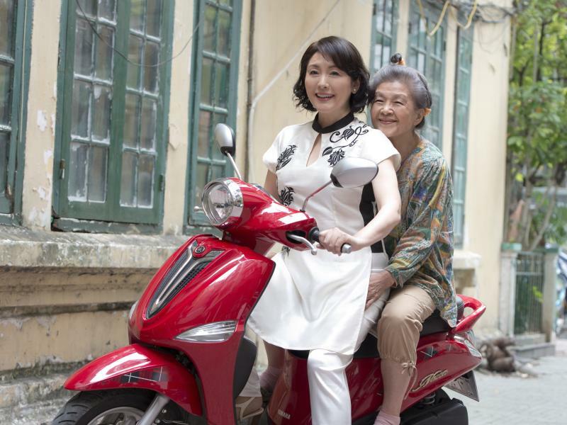 松坂慶子主演、大森一樹監督による2015年の日越合作映画『ベトナムの風に吹かれて』（映画祭提供）