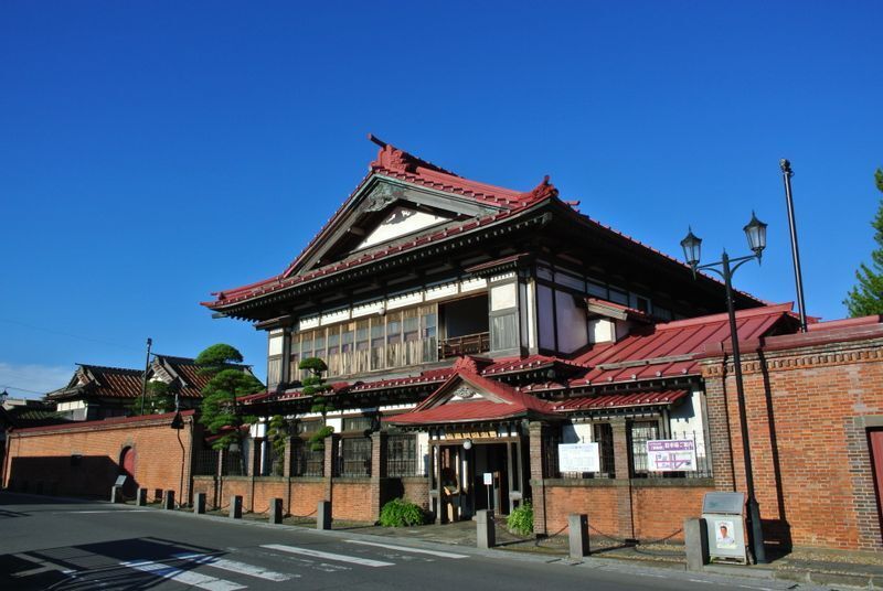 斜陽館（特定非営利活動法人かなぎ元気倶楽部提供）