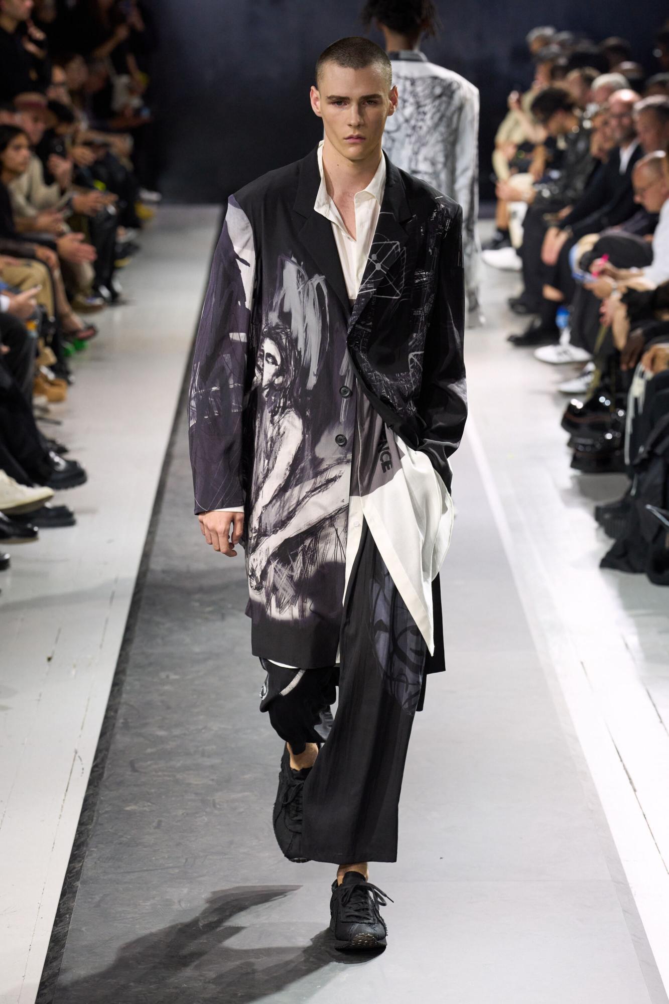 YOHJI YAMAMOTO 2025年春夏コレクション