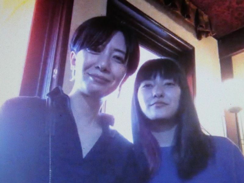 リモートでの取材に応じてくれた市民キャストの橋本麻依さん（左）とさくらさん（右）母娘　筆者撮影