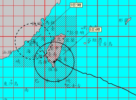 8日6時の台風位置と予想進路図。台湾気象局。