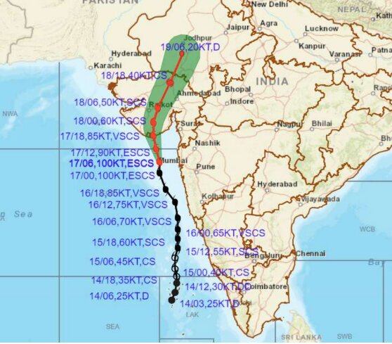 インド気象局による予想進路図