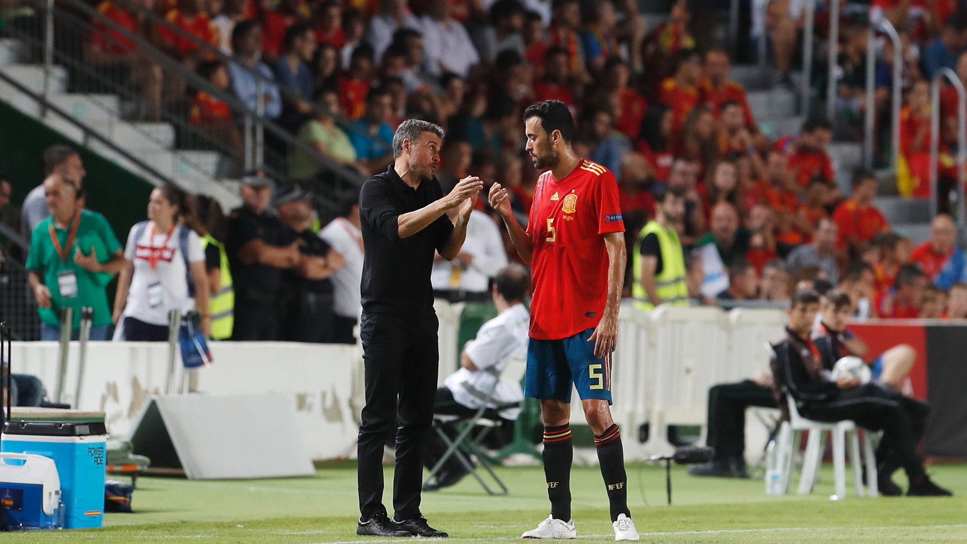 スペイン代表で再び監督交代 ルイス エンリケ復帰の裏で 何が起きているのか 森田泰史 個人 Yahoo ニュース