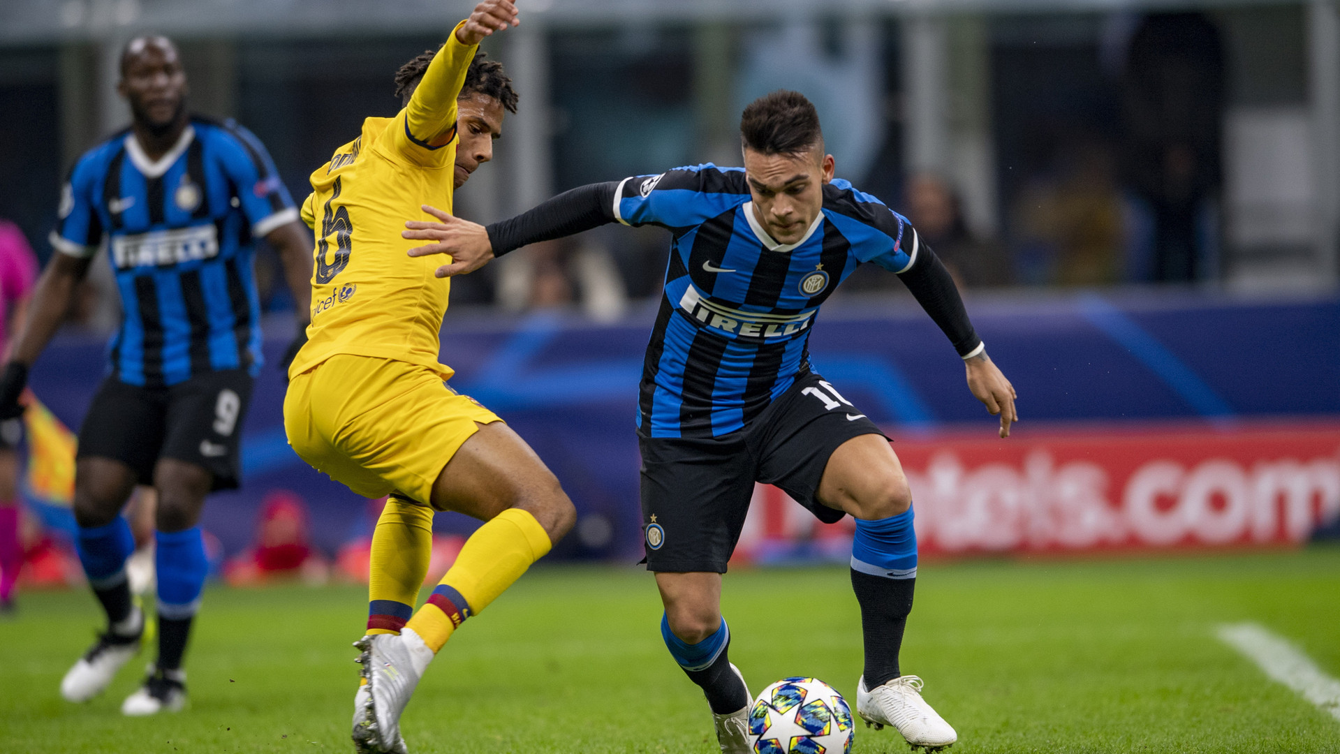 ラウタロはメッシの 新たな相棒 になれるのか バルサで課せられる困難な使命 森田泰史 個人 Yahoo ニュース