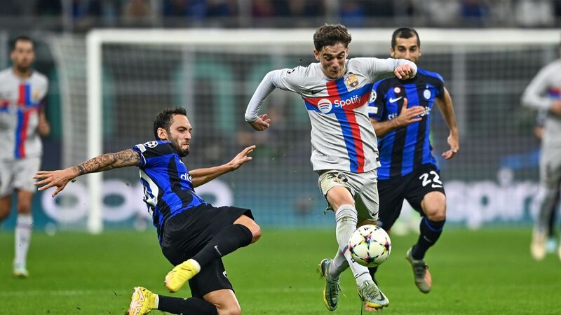 バルサが 5バック を崩せない理由 シャビが抱える 配置 の問題と不足する修正力 森田泰史 個人 Yahoo ニュース バルサが 5バック を崩せない理由 シャビが抱える 配置 の問題と不足する修正力 森田泰史 個人 Yahoo ニュース