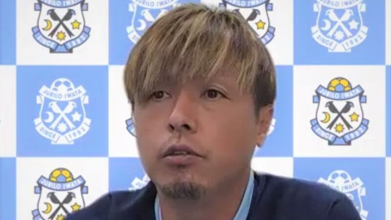 過去の栄光にすがることはない 電撃移籍から1年 遠藤保仁41歳の今 元川悦子 個人 Yahoo ニュース 過去の栄光にすがることはない 電撃移籍から1年 遠藤保仁41歳の今 元川悦子 個人 Yahoo ニュース