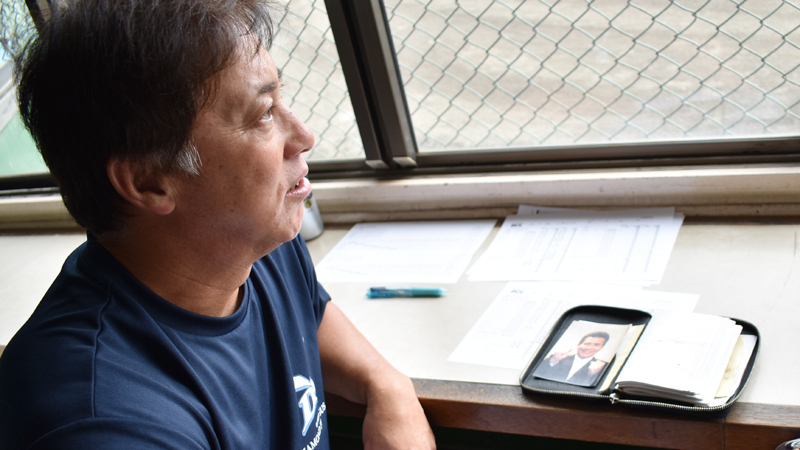 高橋雅裕さんの手帳の中にも加藤博一さんの写真は収められていた(写真:ストライク・ゾーン)
