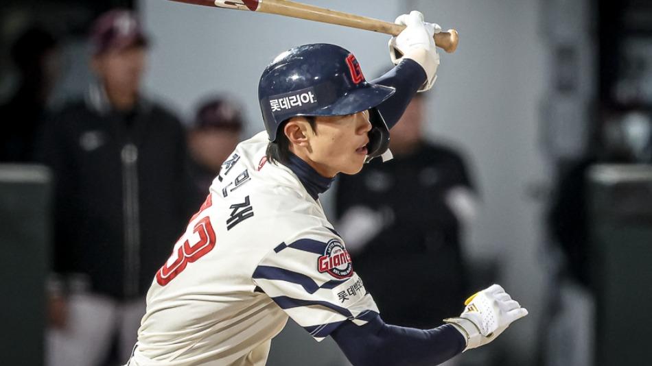 万能内野手が新天地で打撃好調 11試合連続安打で打率1位<韓国 万能内野手が新天地で打撃好調 11試合連続安打で打率1位<韓国