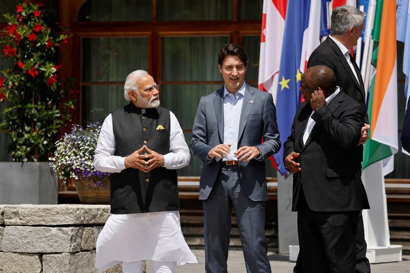 ドイツで開催されたG7サミットに出席したラマポーザ大統領、カナダのトルドー首相、インドのモディ首相(2022.6.27)。インドもロシア制裁に加わっていない。