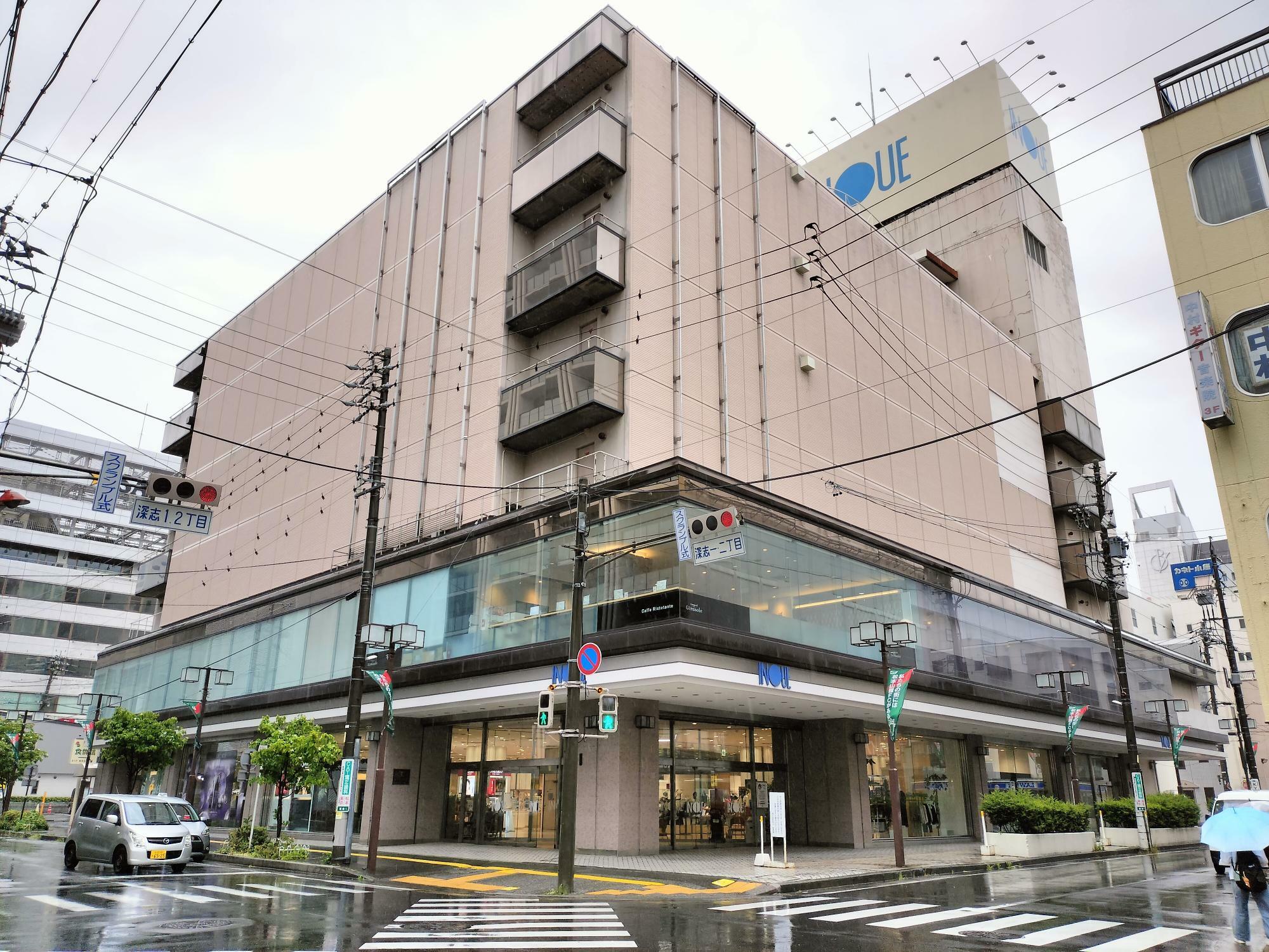 閉店が決まった井上百貨店本店（画像・筆者撮影）