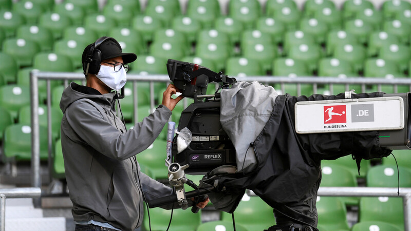 世界最高額は年間約4180億円 サッカー欧州5大リーグのテレビ放映権料の最新データを詳しく紹介 中山淳 個人 Yahoo ニュース 世界最高額は年間約4180億円 サッカー欧州5大リーグのテレビ放映権料の最新データを詳しく紹介 中山淳 個人 Yahoo ニュース