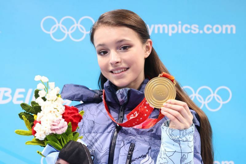 北京五輪を17歳で制したアンナ・シェルバコワ。ロシアは今季の国際大会には出場できない