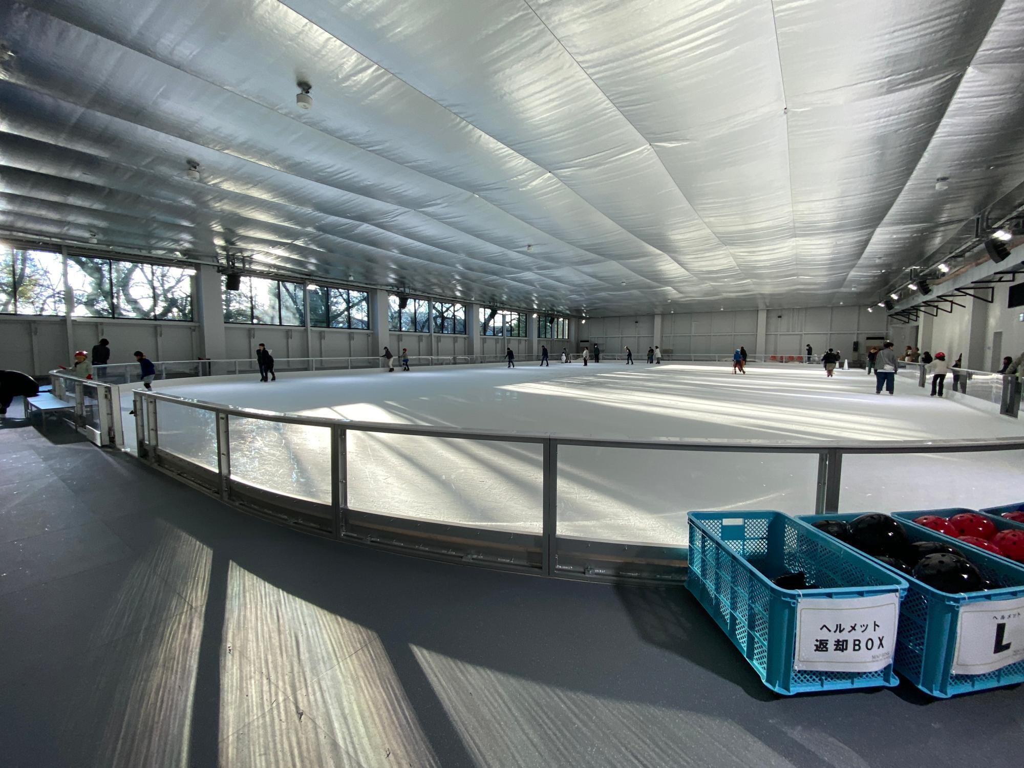 浅田真央【MAO RINK】で滑ってみた！ ツルツルの新しい氷は