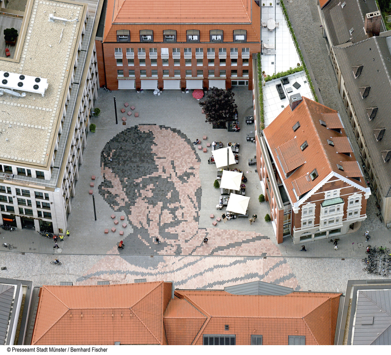 空から眺めるピカソ美術館・画像Bernhard Fischer