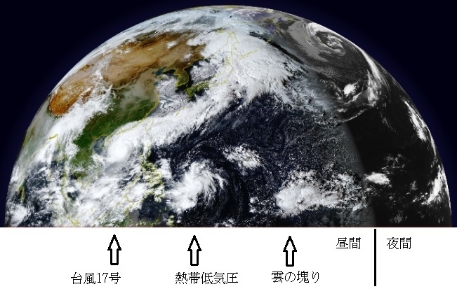図5　北太平洋の低緯度の雲の塊（左から台風17号、台風になりそうな熱帯低気圧、雲の塊、10月23日15時）