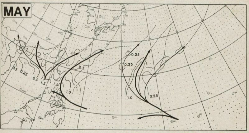 図3　5月の平均的な台風経路図