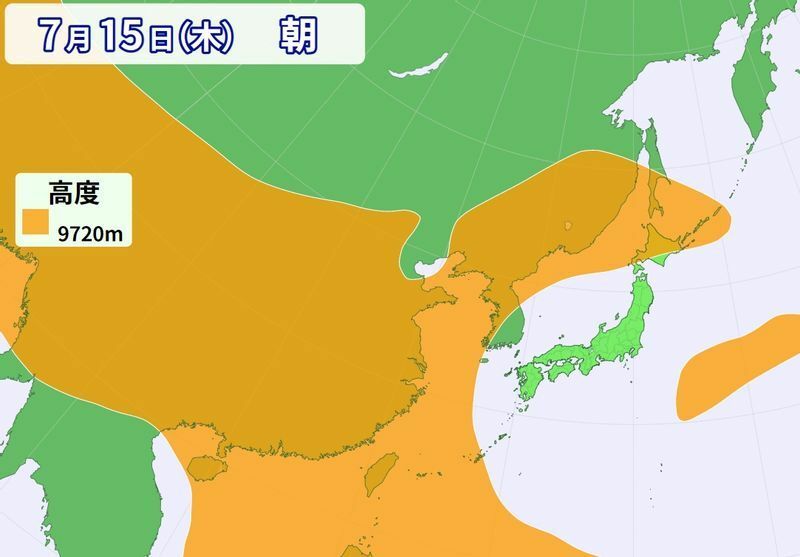 図2　北海道に伸びてきたチベット高気圧（7月15日朝）