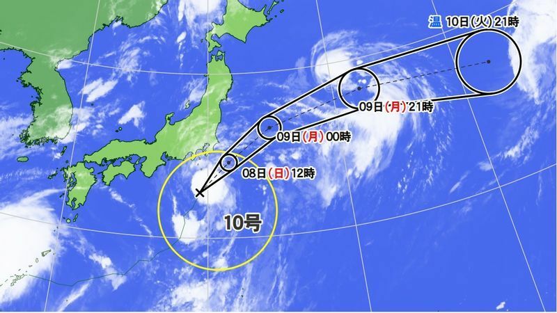 図1　台風10号の進路予報と気象衛星画像（8月8日0時）