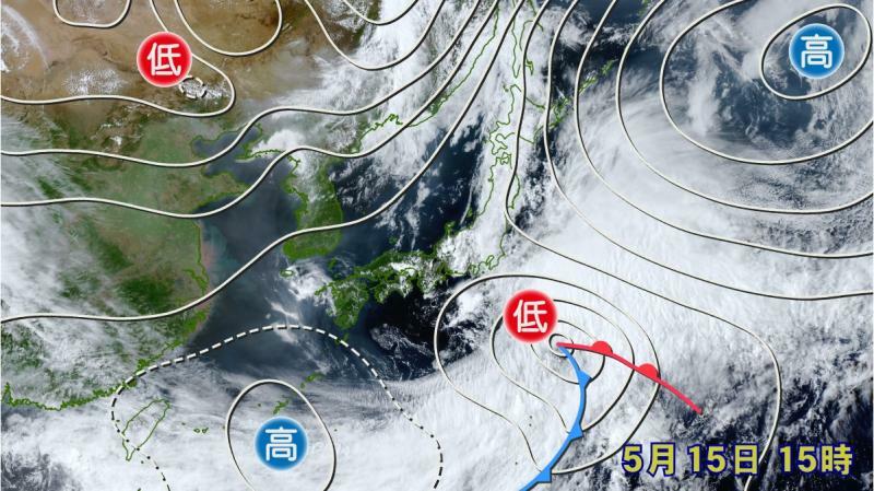 図2　西日本から広がってきた晴天域（5月15日15時）