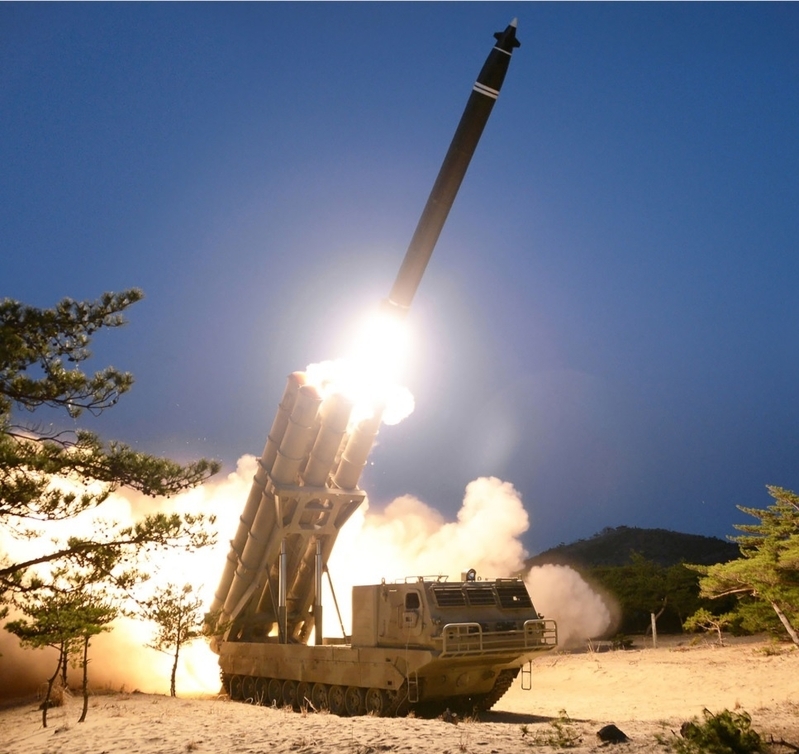 北朝鮮発表より2020年3月29日「超大型ロケット弾」の発射試験