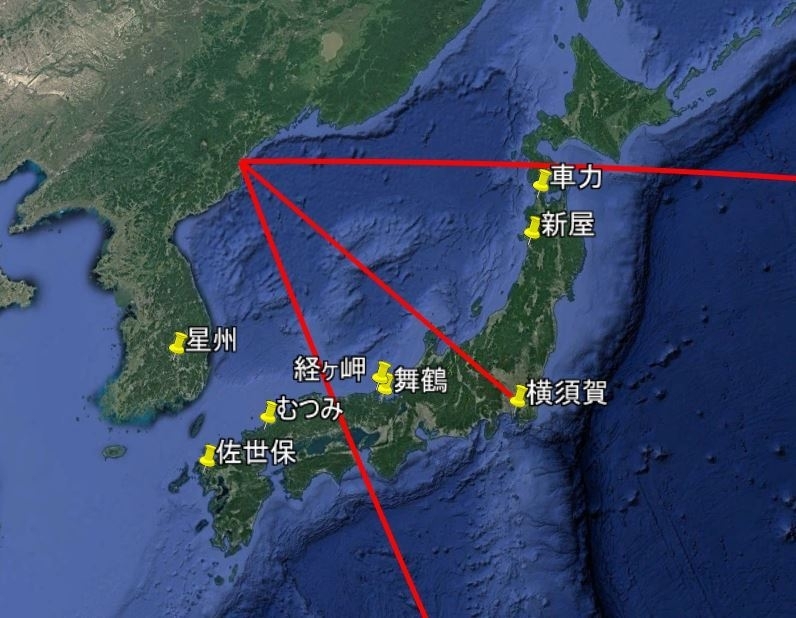 北朝鮮の東部からハワイ、東京、グアムのコースと弾道ミサイル防衛施設。Google地図より筆者作成