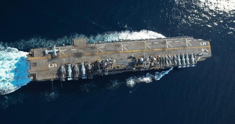 アメリカ海軍よりタラワ級強襲揚陸艦「ペリリュー」