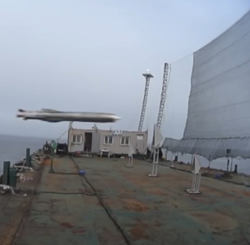 韓国国防部発表動画より新型地対艦巡航ミサイル