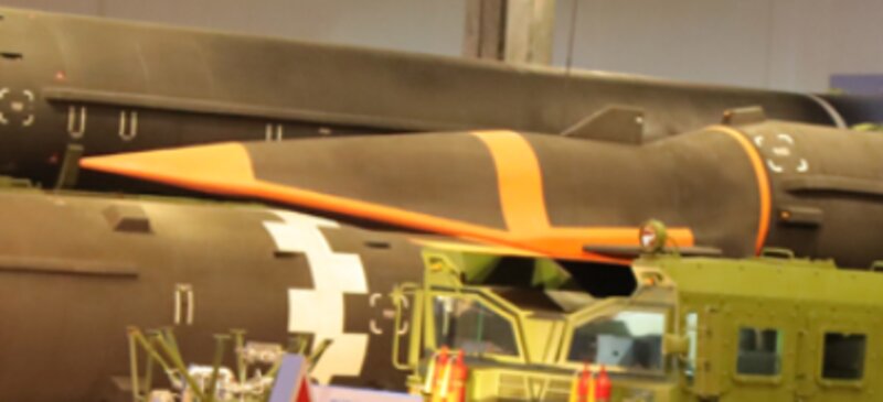 北朝鮮の極超音速兵器「火星8」は6軸12輪移動発射機(JSF 北朝鮮の極超音速兵器「火星8」は6軸12輪移動発射機(JSF