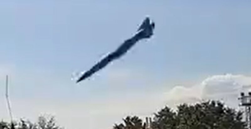 ウクライナ国防省の投稿動画より着弾寸前のKh-22巡航ミサイル