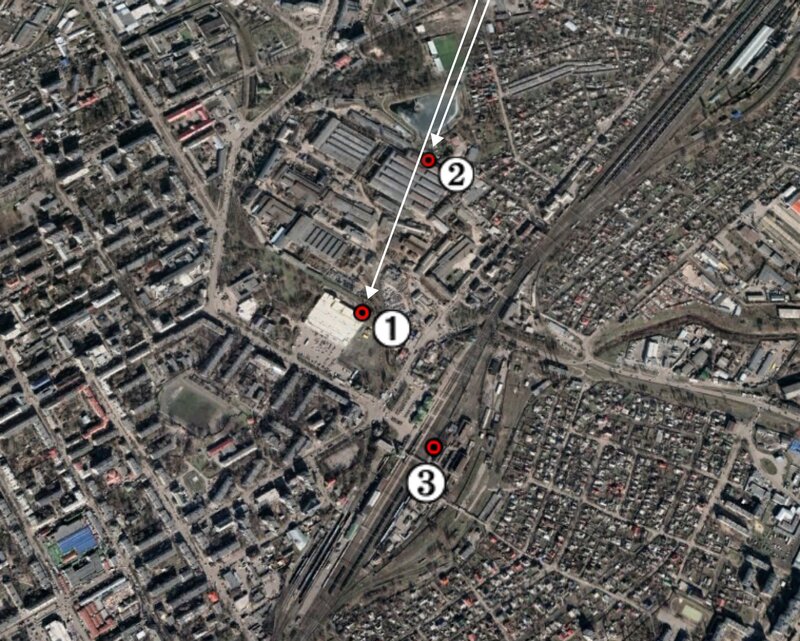 Google地図より筆者作成。1はショッピングセンター、2は工場の推定着弾位置。3は駅
