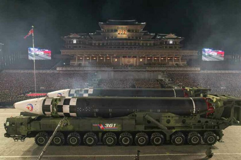 北朝鮮KCNAより2023年2月8日のパレードに登場した液体燃料式ICBM「火星17」