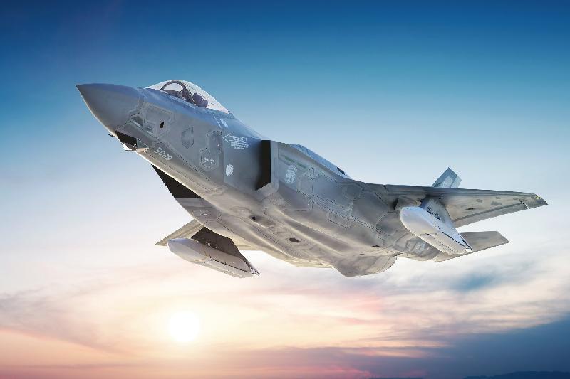 ロッキード・マーティン社よりF-35戦闘機に搭載されたJASSM-ER(イラスト)