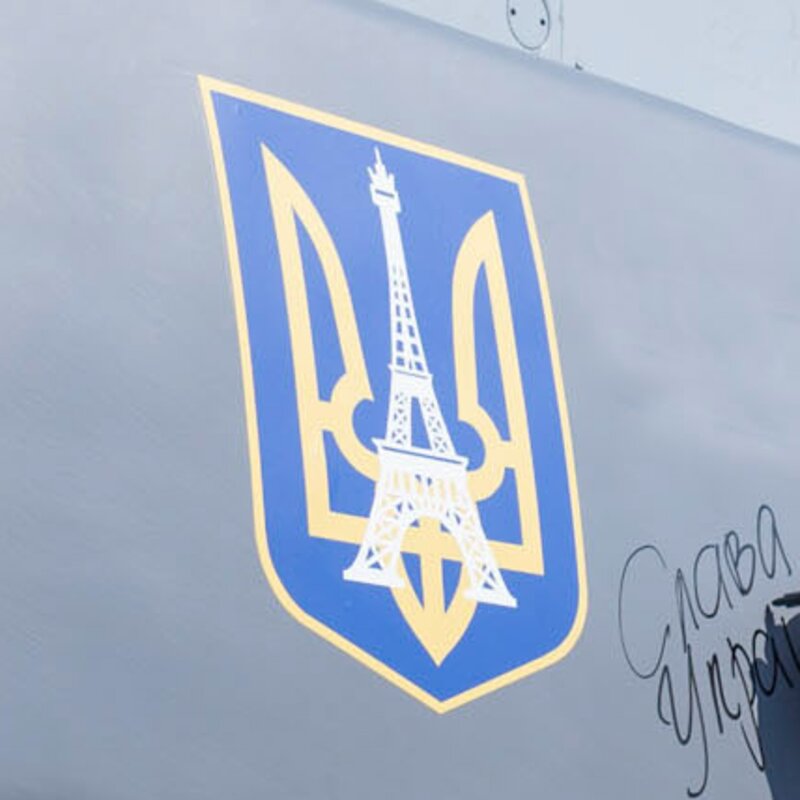 ウクライナ大統領府より、Su-24M攻撃機に搭載したSCALP-EG巡航ミサイル
