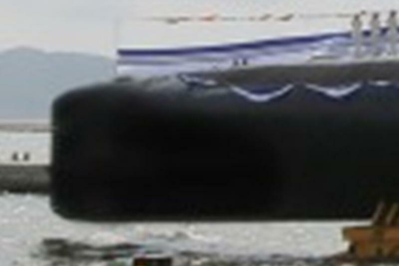 北朝鮮・朝鮮中央通信より戦術核攻撃潜水艦「第841号・金君玉英雄」の艦尾拡大