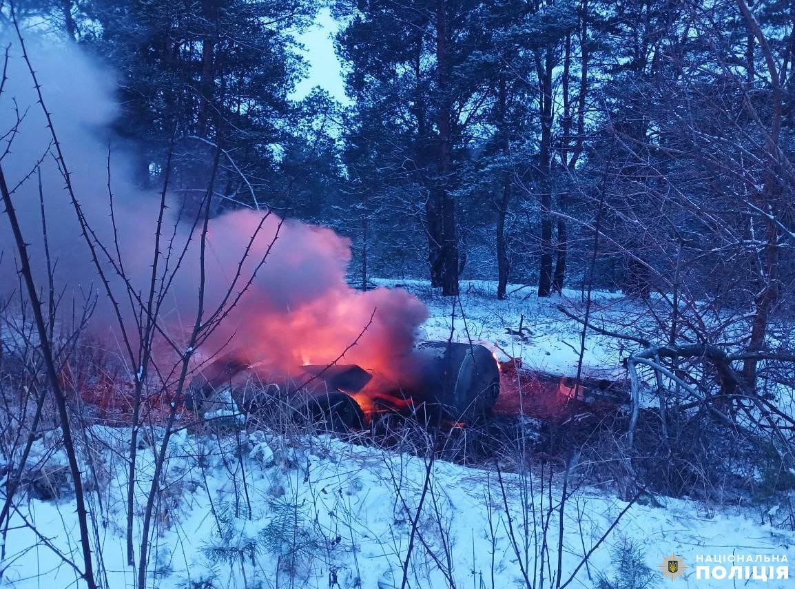 ウクライナ国家警察よりリウネで炎上するイスカンデルM/キンジャールの残骸