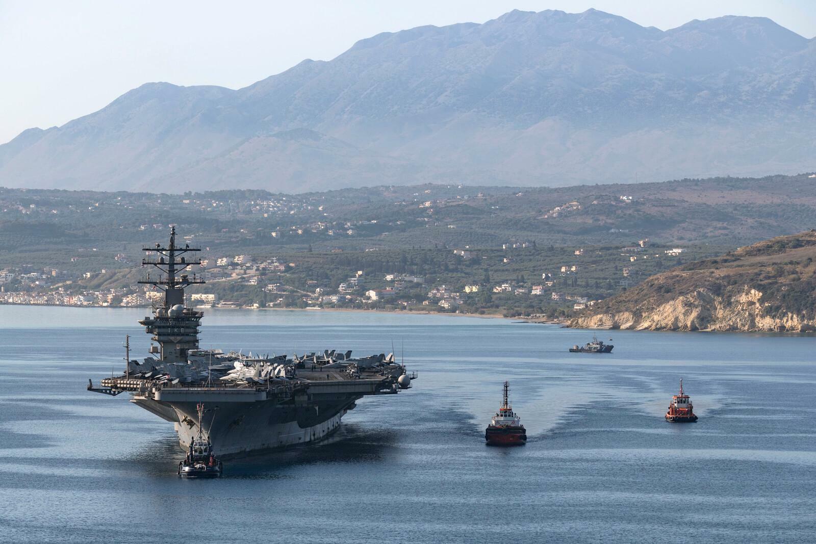 アメリカ海軍より米空母アイゼンハワー、2024年6月25日にスーダ湾で撮影