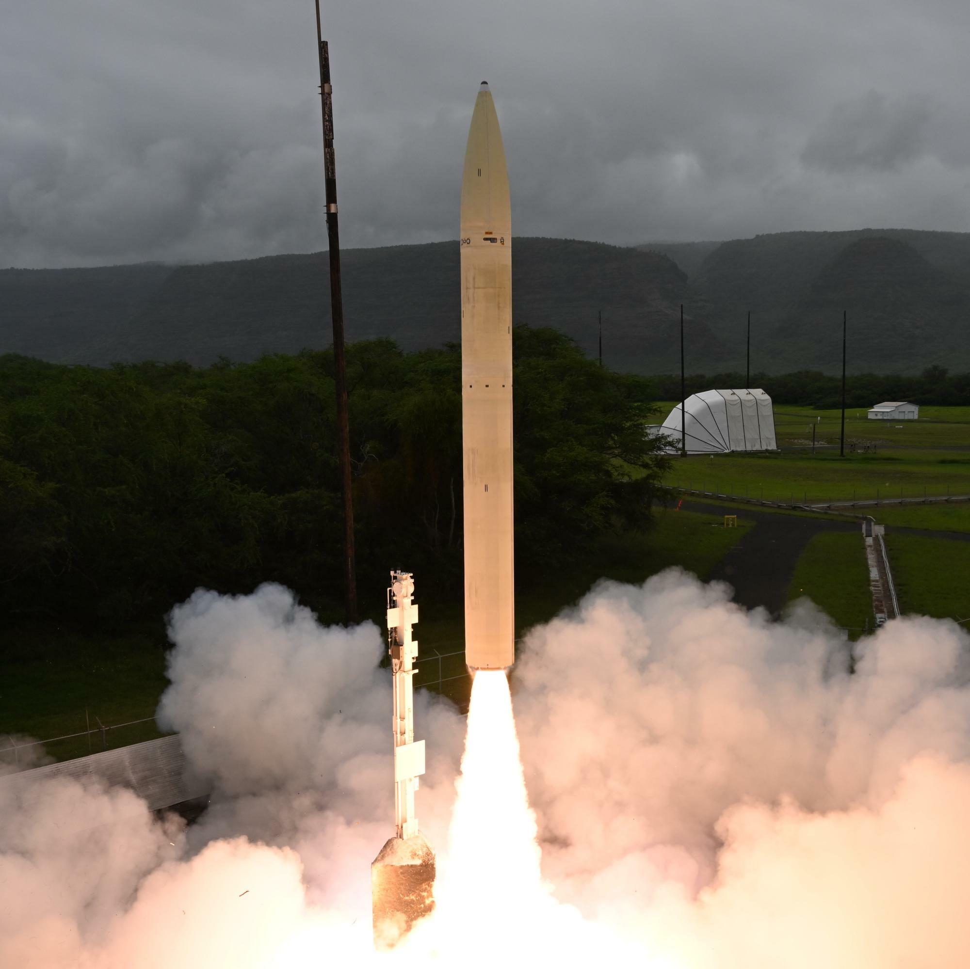 アメリカ国防総省より極超音速ミサイルの飛行試験