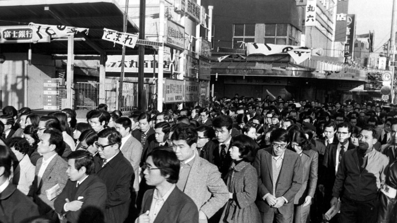 行動する専業主婦 だった母 働く母 を選んだ私 それぞれの時代の中で 小川たまか 個人 Yahoo ニュース 行動する専業主婦 だった母 働く母 を選んだ私 それぞれの時代の中で 小川たまか 個人 Yahoo ニュース