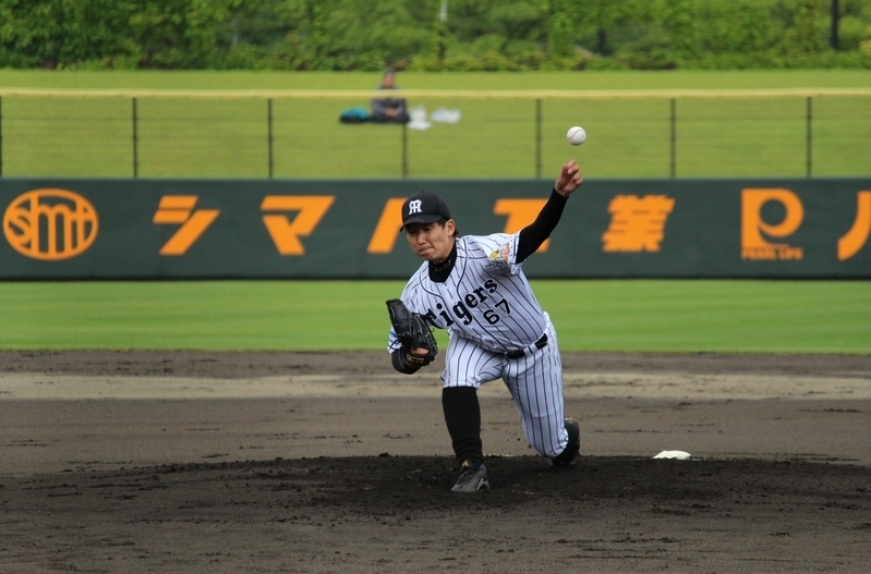 阪神先発の岩崎投手。いい立ち上がりでしたね。