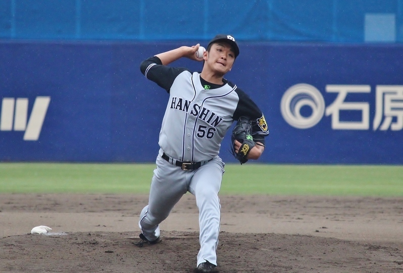 先発で今季最長の5回を投げた松田投手。